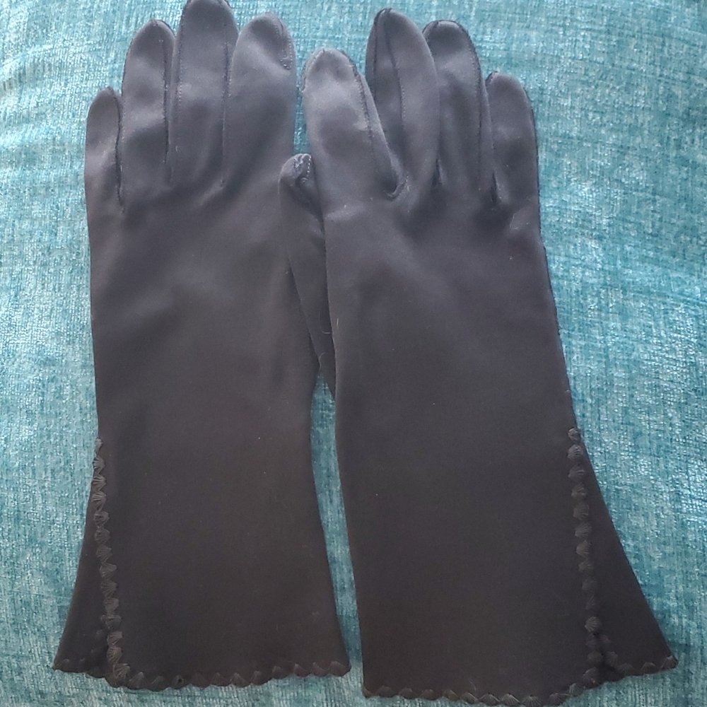 Vintage Gloves Black